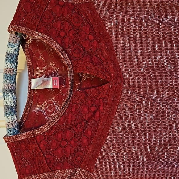 Three No Boundaries size XL ladies shirts in shades of red tee-shirt 3/4 sleeve - Picture 5 of 10